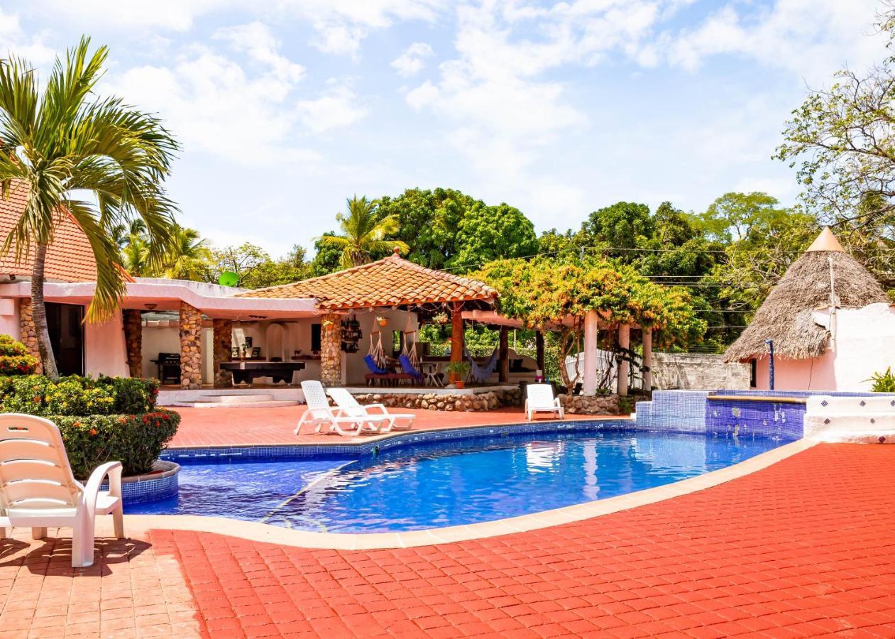 Cottage house Nueva Gorgona Exterior photo